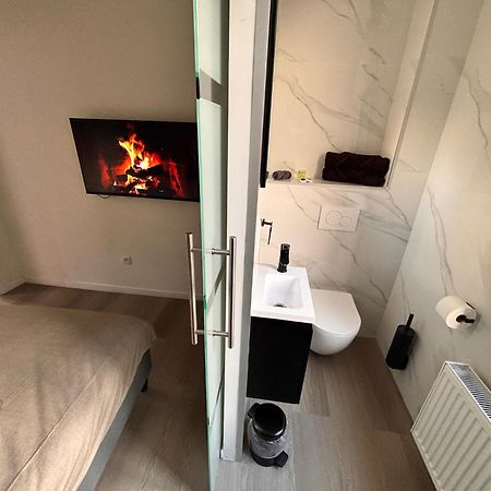 Foursuites Льеж Экстерьер фото